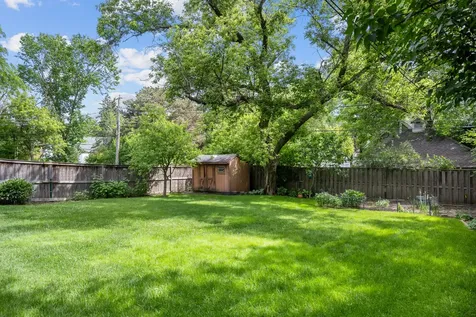 365 Green Bay Road Highland Park IL 60035