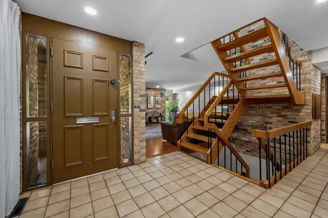 365 Green Bay Road Highland Park IL 60035