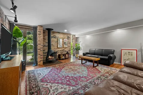365 Green Bay Road Highland Park IL 60035