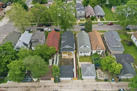 10112 South Union Avenue Chicago IL 60628