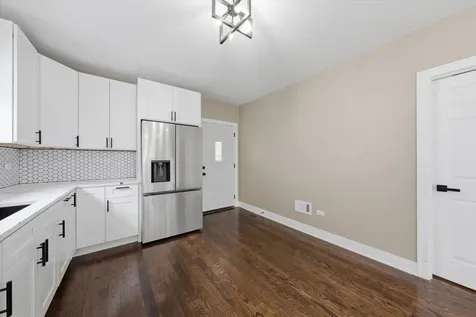 10112 South Union Avenue Chicago IL 60628