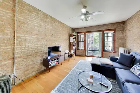 7023.5 North Sheridan Road Chicago IL 60626