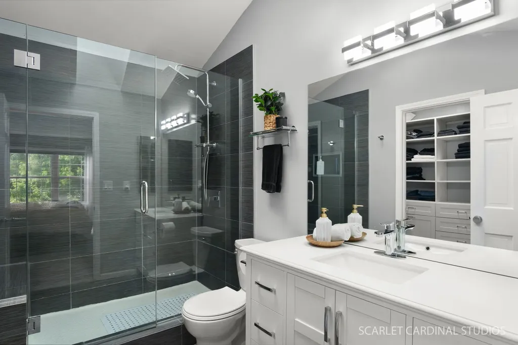 309 Foxworth Court Aurora IL 60502