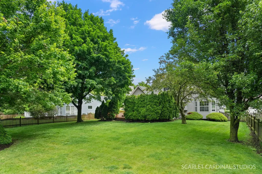 309 Foxworth Court Aurora IL 60502