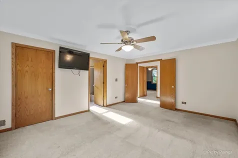579 Crimson Drive Crystal Lake IL 60014