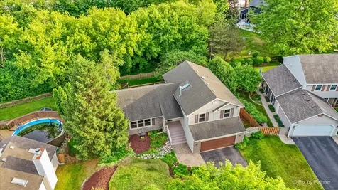579 Crimson Drive Crystal Lake IL 60014