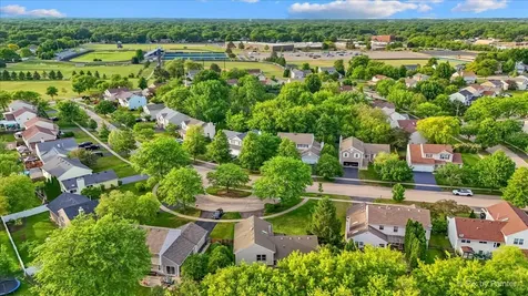 579 Crimson Drive Crystal Lake IL 60014