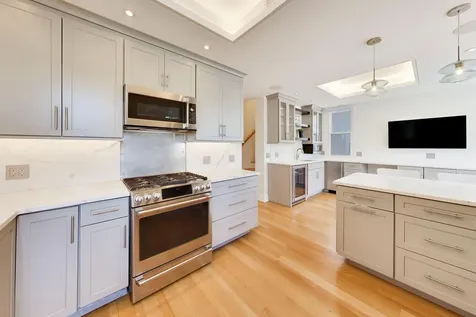 5241 West Dakin Street Chicago IL 60641