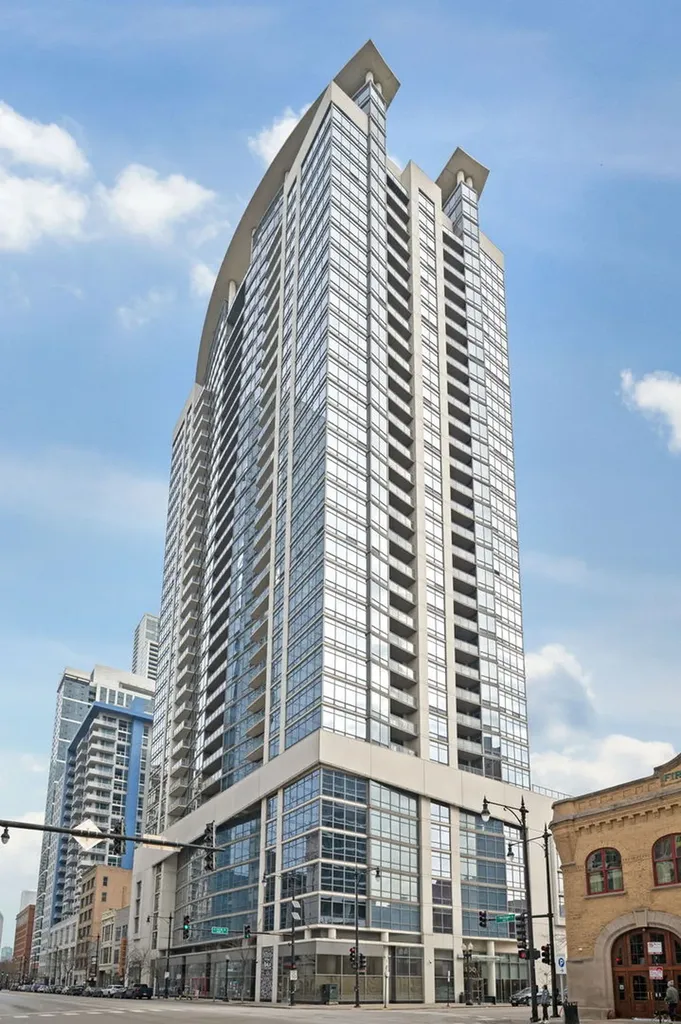 100 East 14th Street Chicago IL 60605
