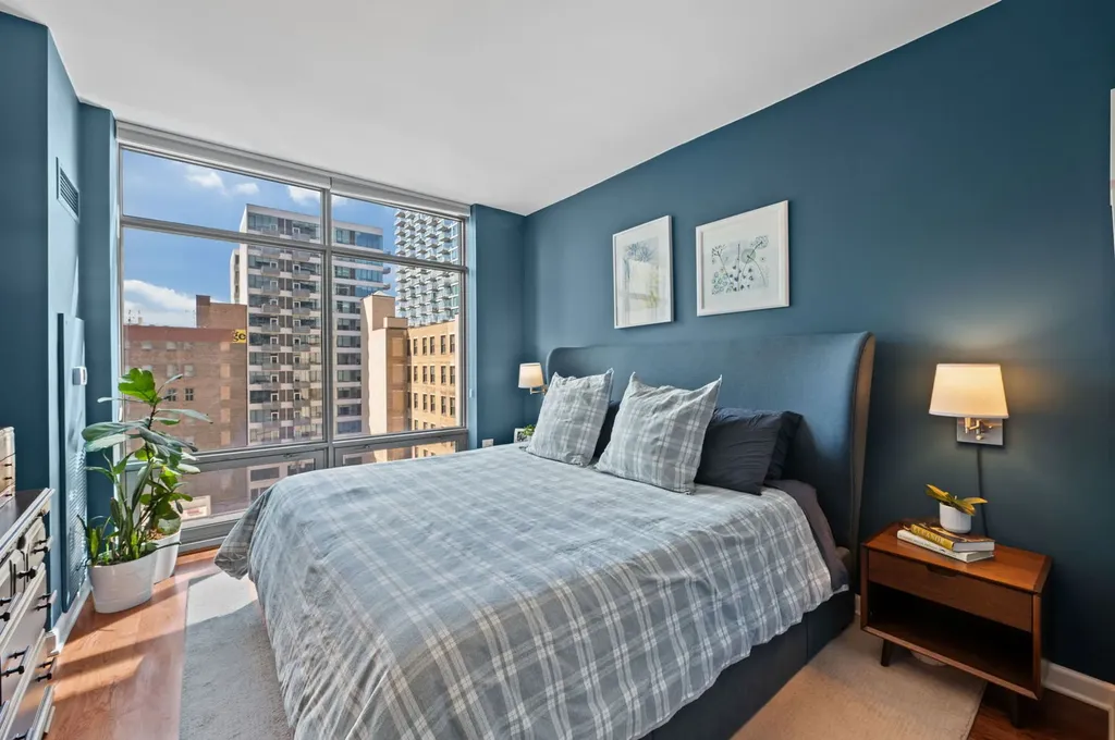 100 East 14th Street Chicago IL 60605