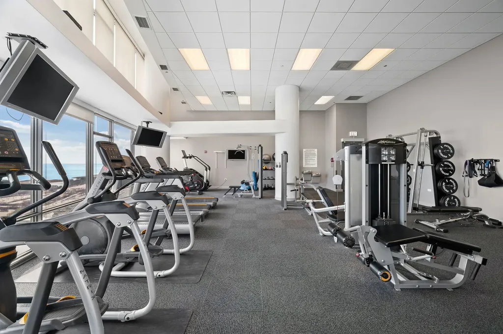 100 East 14th Street Chicago IL 60605