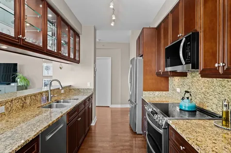 100 East 14th Street Chicago IL 60605