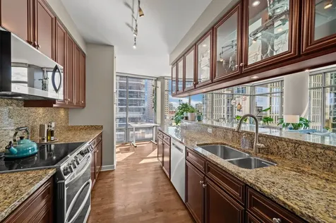 100 East 14th Street Chicago IL 60605