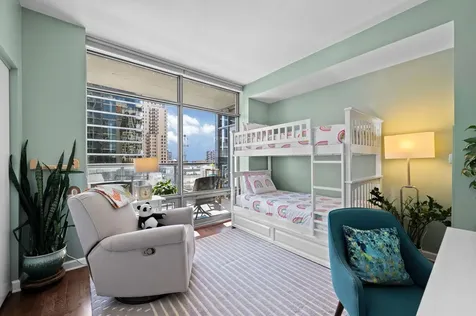 100 East 14th Street Chicago IL 60605