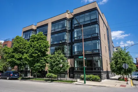 838 West Erie Street Chicago IL 60642