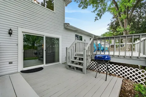 433 North Ashbury Avenue Bolingbrook IL 60440