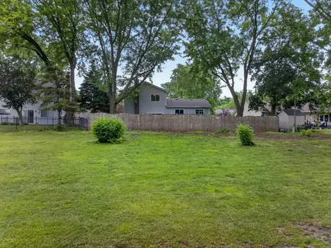 433 North Ashbury Avenue Bolingbrook IL 60440