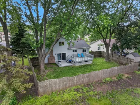 433 North Ashbury Avenue Bolingbrook IL 60440