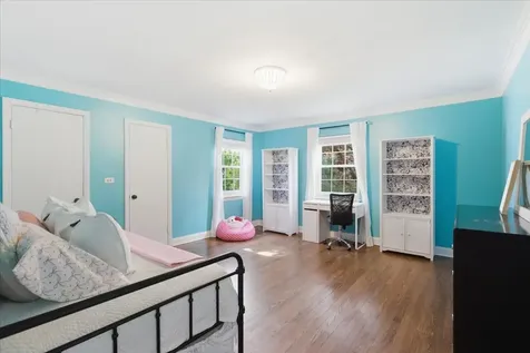 9343 Hamlin Avenue Evanston IL 60203