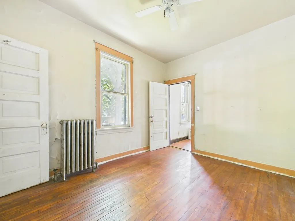 5659 South Seeley Avenue Chicago IL 60636