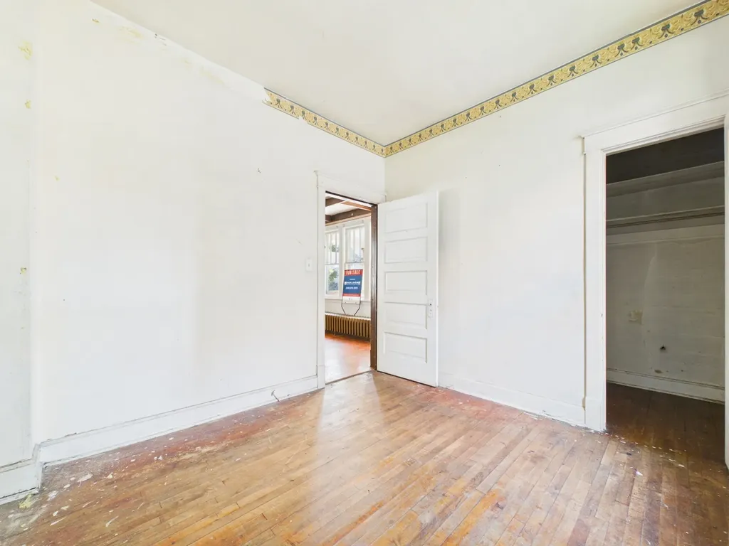 5659 South Seeley Avenue Chicago IL 60636