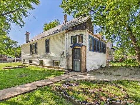 5659 South Seeley Avenue Chicago IL 60636