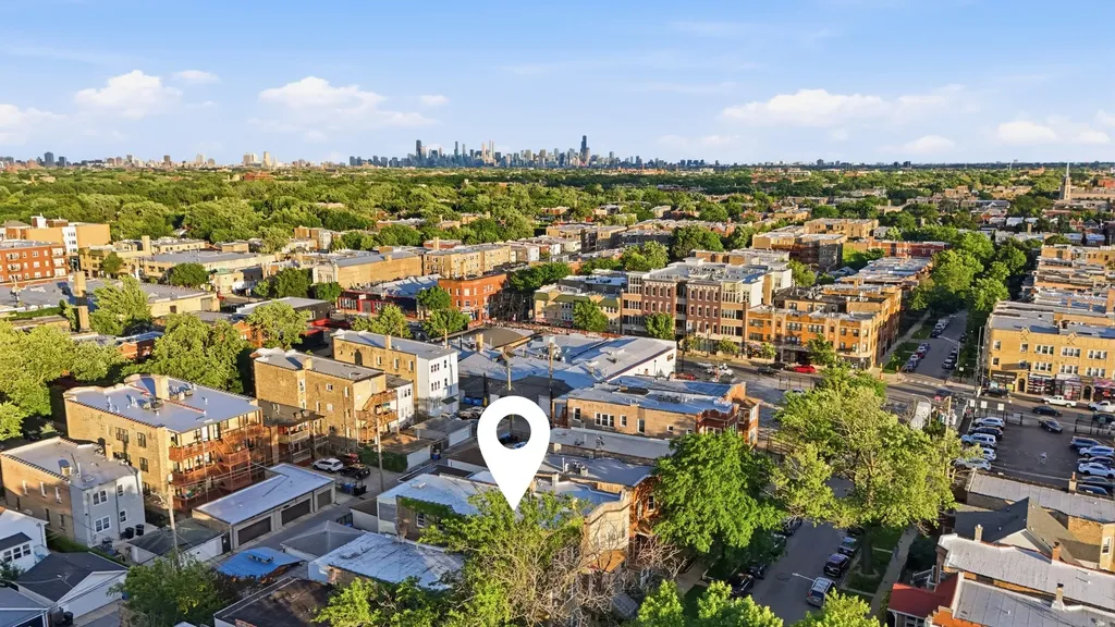 4833 North Troy Street Chicago IL 60625