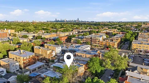 4833 North Troy Street Chicago IL 60625