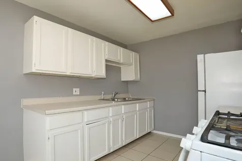 240 Grissom Lane Hoffman Estates IL 60169