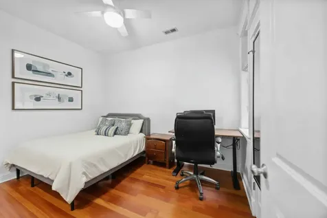 3414 North Sheffield Avenue Chicago IL 60657