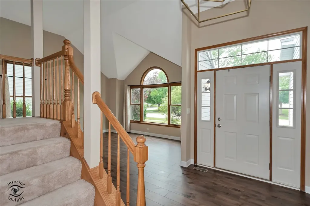 2016 Saint Andrews Drive Plainfield IL 60586