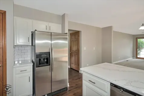2016 Saint Andrews Drive Plainfield IL 60586