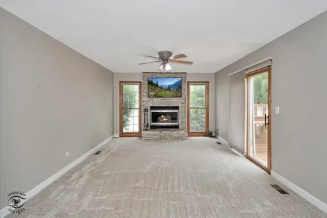2016 Saint Andrews Drive Plainfield IL 60586