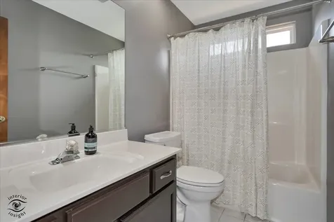 2016 Saint Andrews Drive Plainfield IL 60586