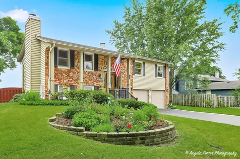 1899 West Alder Drive Hoffman Estates IL 60192