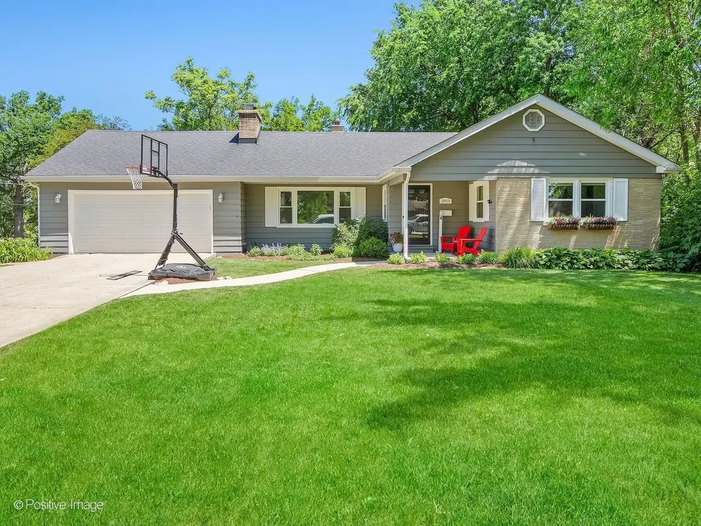 3913 Forest Avenue Downers Grove IL 60515