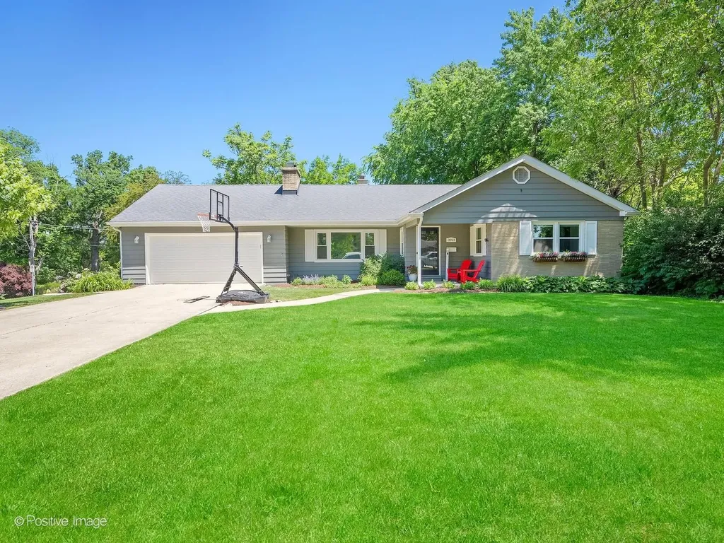 3913 Forest Avenue Downers Grove IL 60515