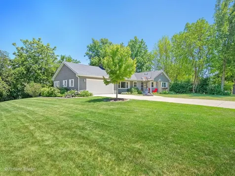 3913 Forest Avenue Downers Grove IL 60515