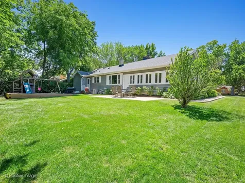 3913 Forest Avenue Downers Grove IL 60515