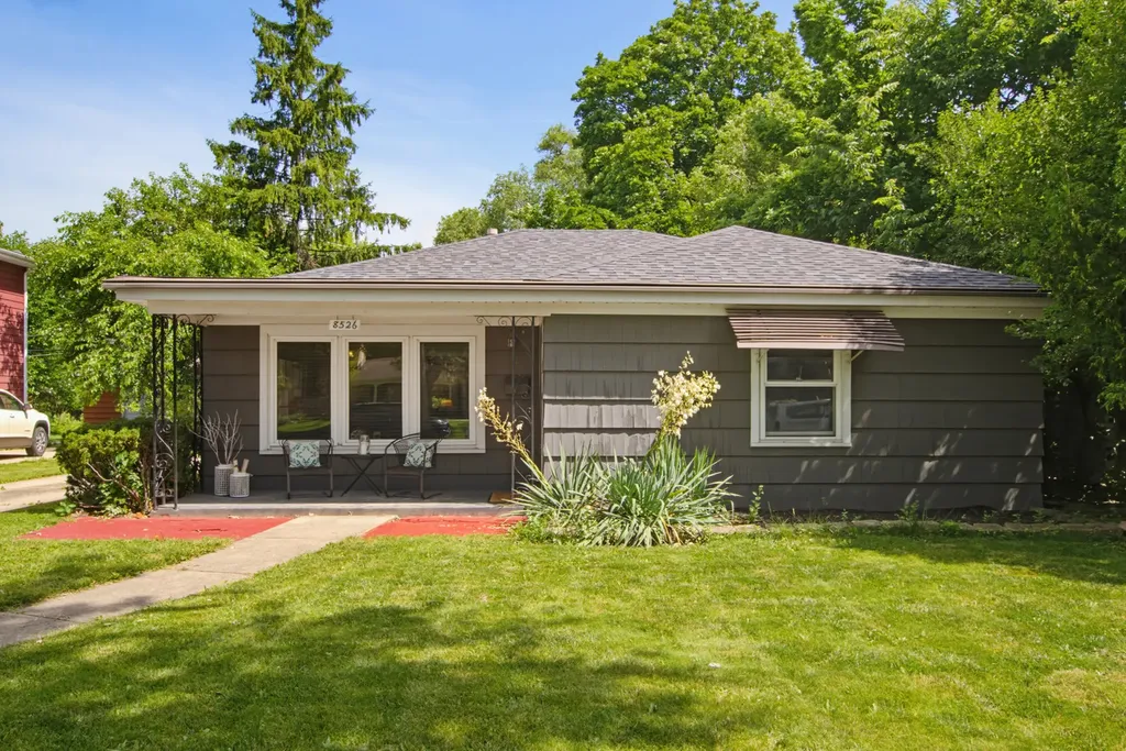 8526 Rockefeller Avenue Brookfield IL 60513