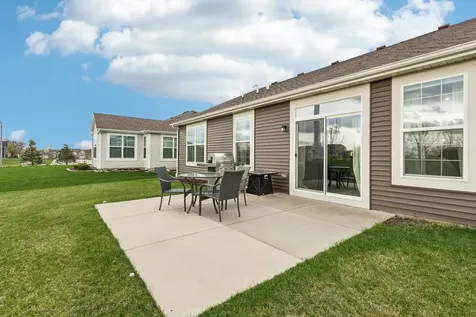 1053 Honey Locust Drive Crystal Lake IL 60012
