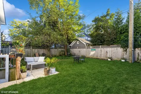 622 Pleasant Avenue Highland Park IL 60035