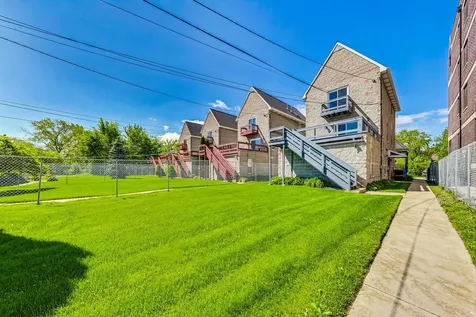 3761 South Lake Park Avenue Chicago IL 60653