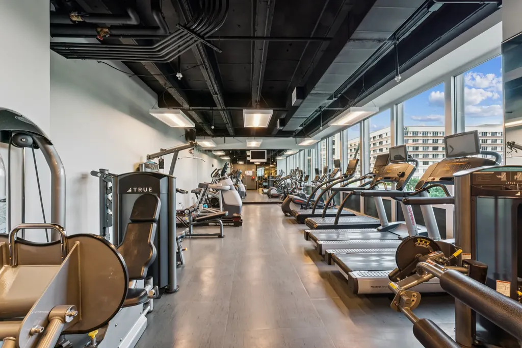 500 West Superior Street Chicago IL 60654
