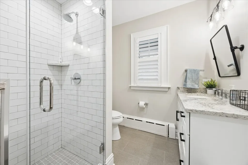 4060 Grove Avenue Western Springs IL 60558