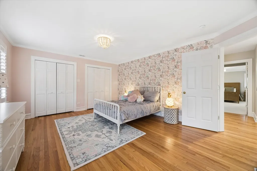 4060 Grove Avenue Western Springs IL 60558