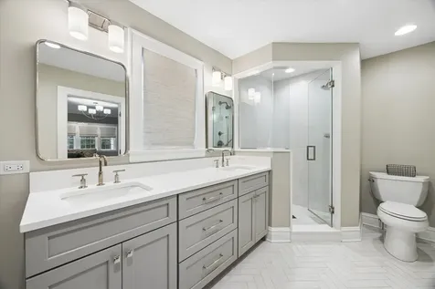 4060 Grove Avenue Western Springs IL 60558