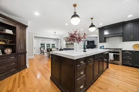 4060 Grove Avenue Western Springs IL 60558
