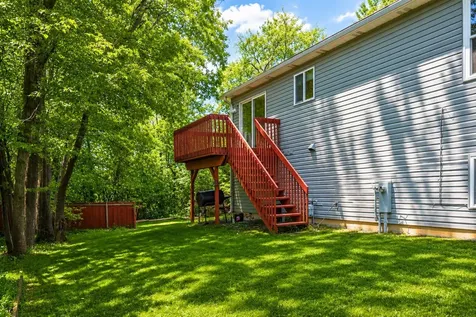 614 Kakos Court Zion IL 60099