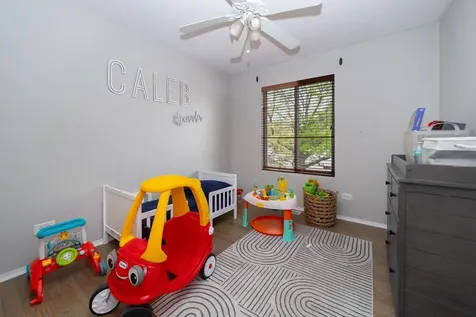 614 Kakos Court Zion IL 60099